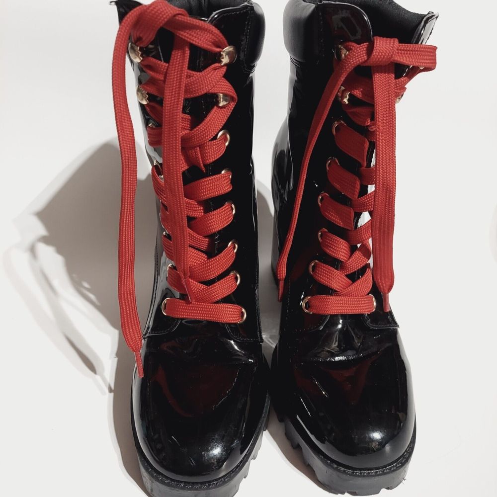 Forever 21 Chunky Heel Boots Shiny Black Red Laces Size 7.5 Lace Up - Picture 4 of 12